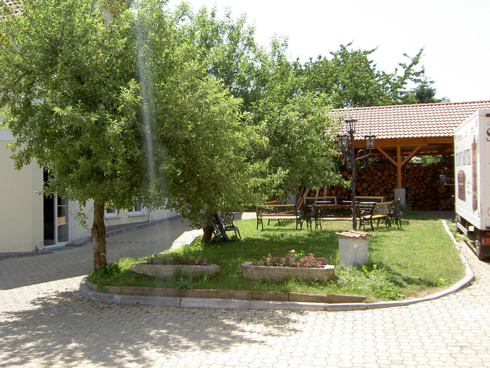 Hotel Klor Doudleby Dış mekan fotoğraf